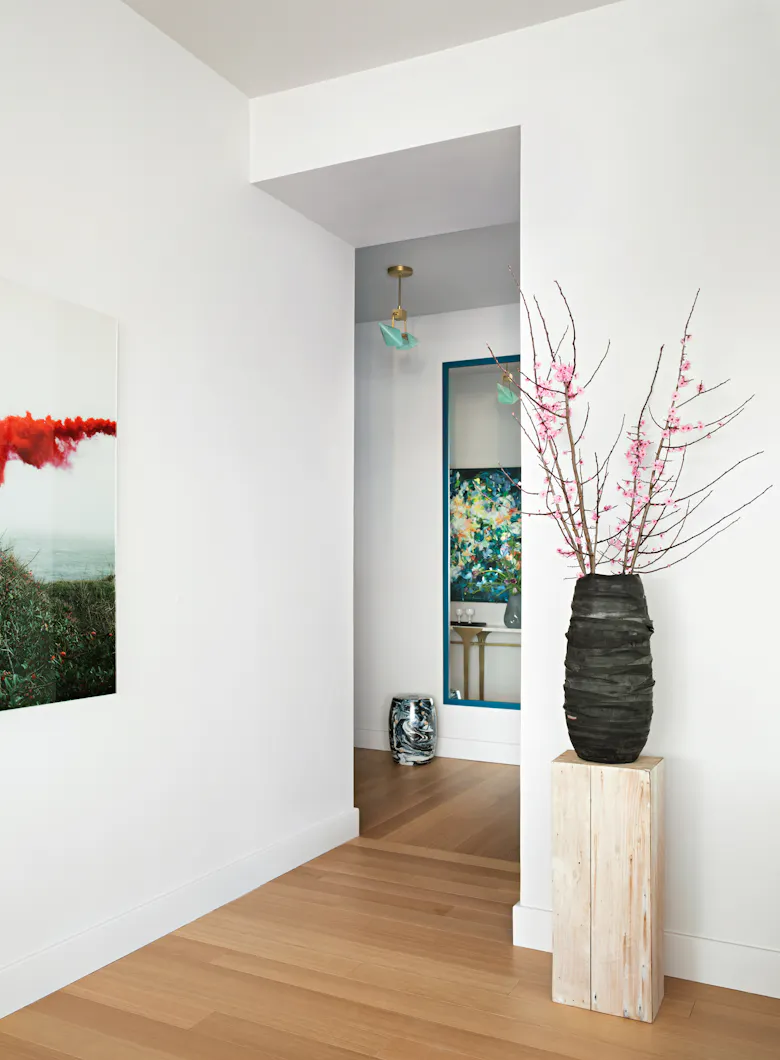 Tina-Ramchandani-Interior-Design-Nomad-House-hallway