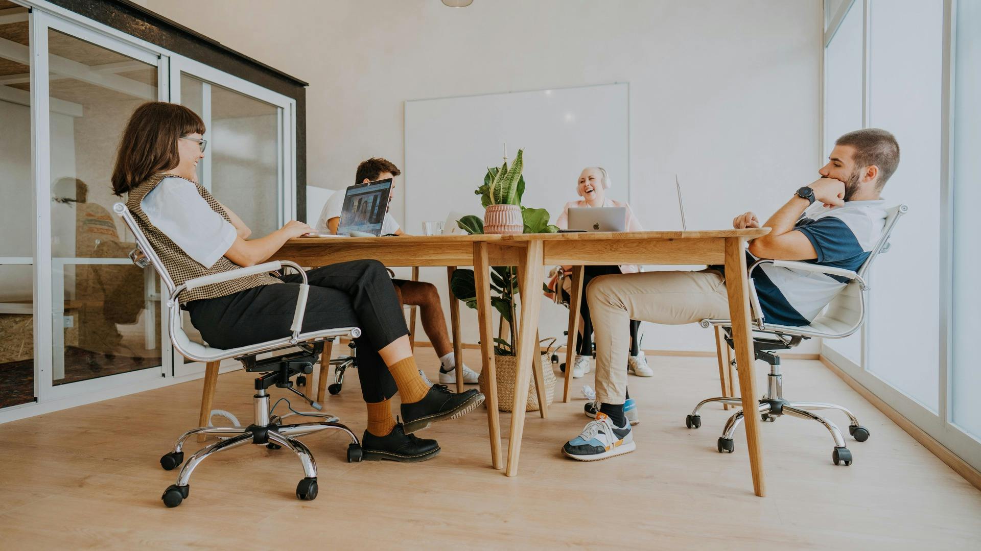 TinkTank kontakt i lokacija