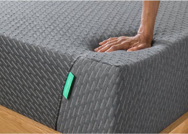 best edge support in foam mattress