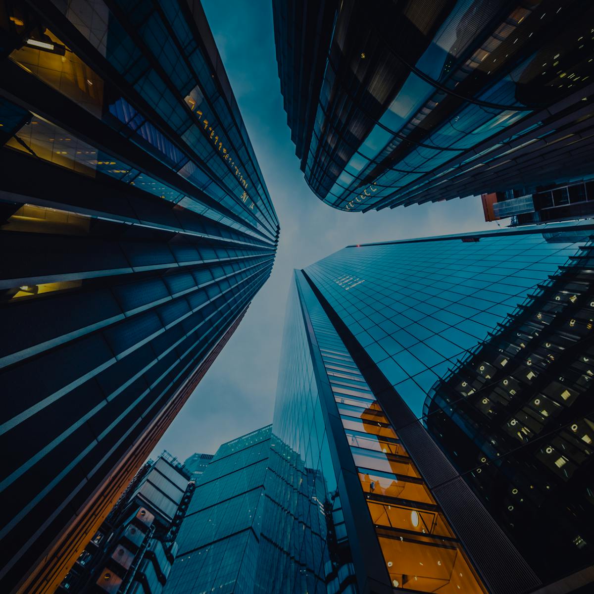 Swing Trading Vs Day Trading Which Strategy Is Better Swing Trading Vs Day Trading Which Strategy Is Better