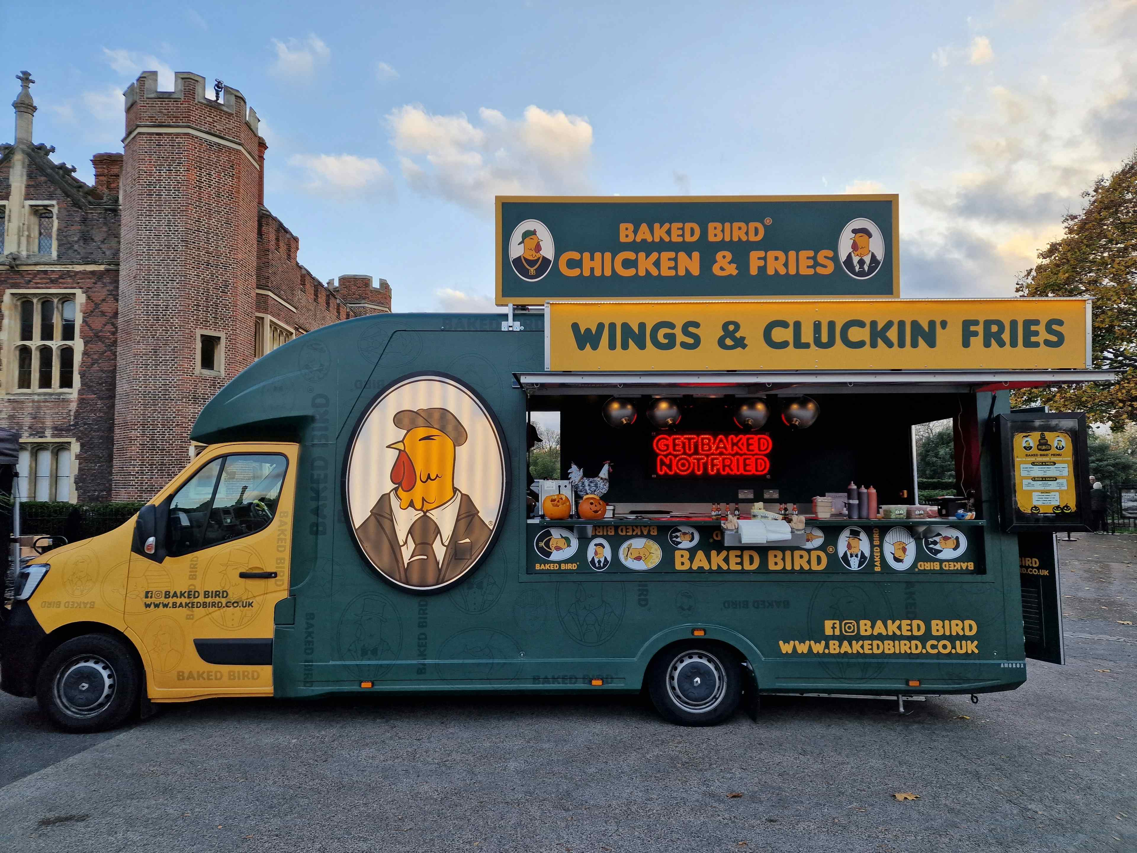 Baked Bird wings & fries chicken food truck