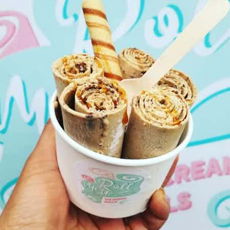 Ice cream rolls