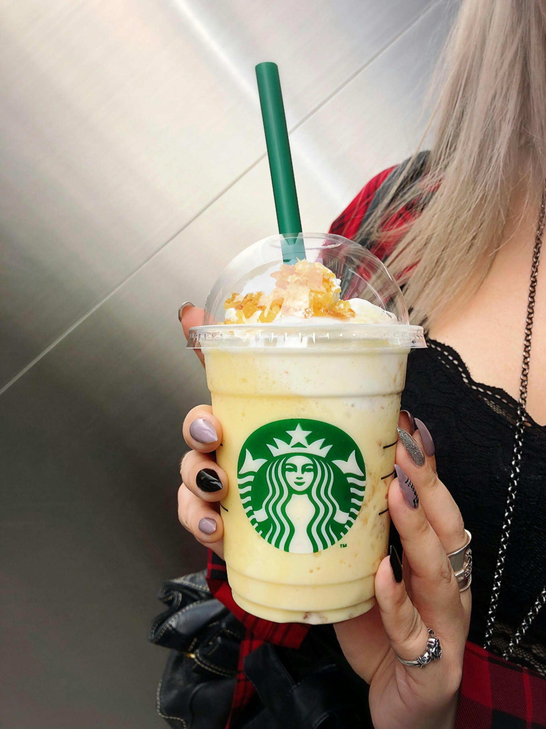 New Limited Edition Starbucks Japan Drink! Crispy Sweet Potato