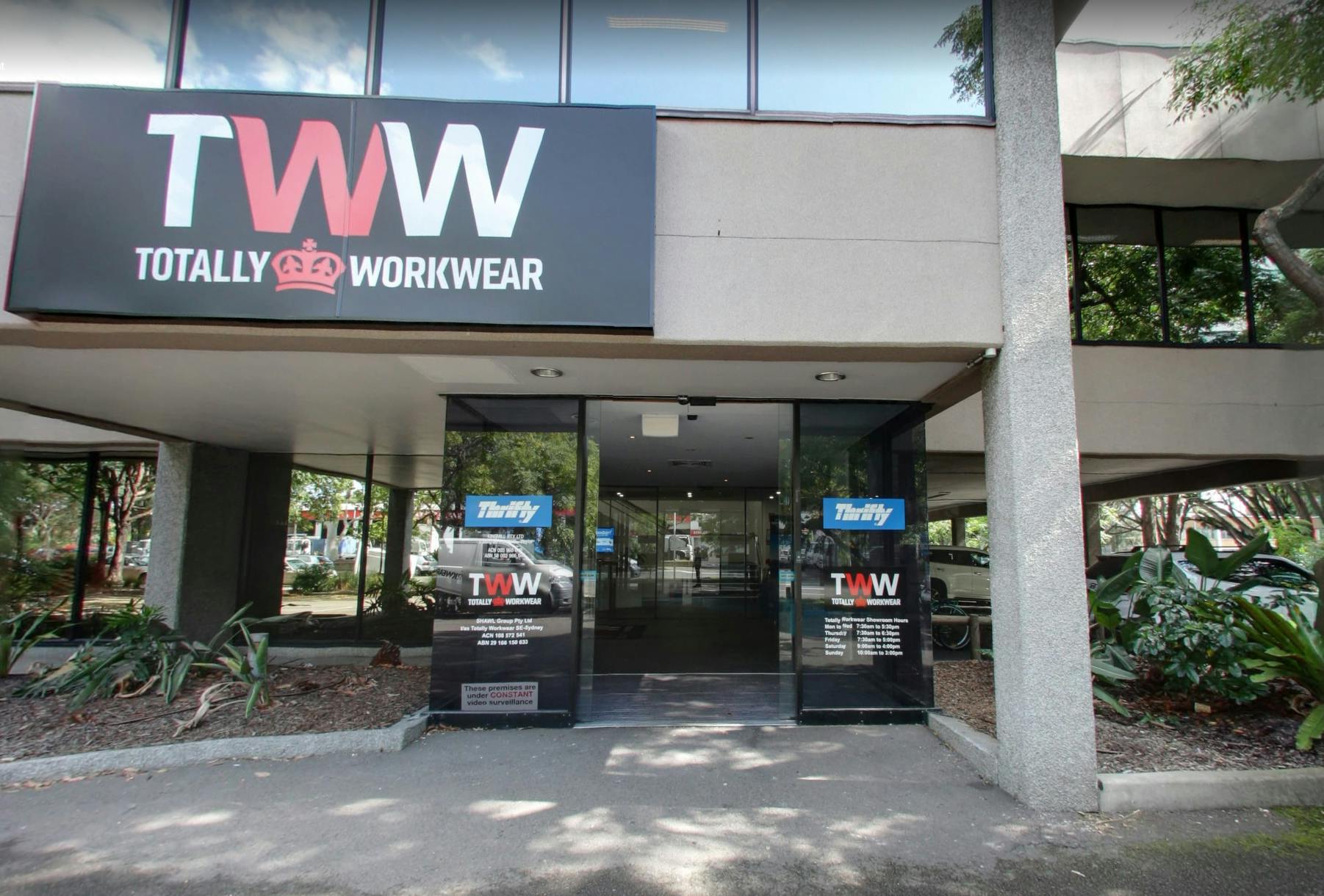 Totally Workwear Mascot Totally Workwear