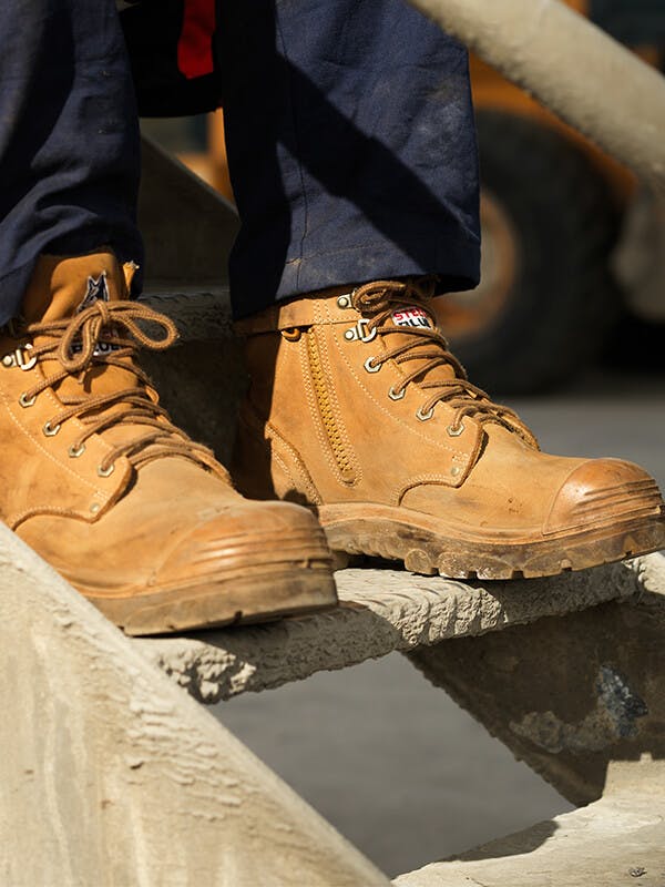 Totally Workwear, Work Clothes, Work Boots & Hi-Vis Online - Totally  Workwear