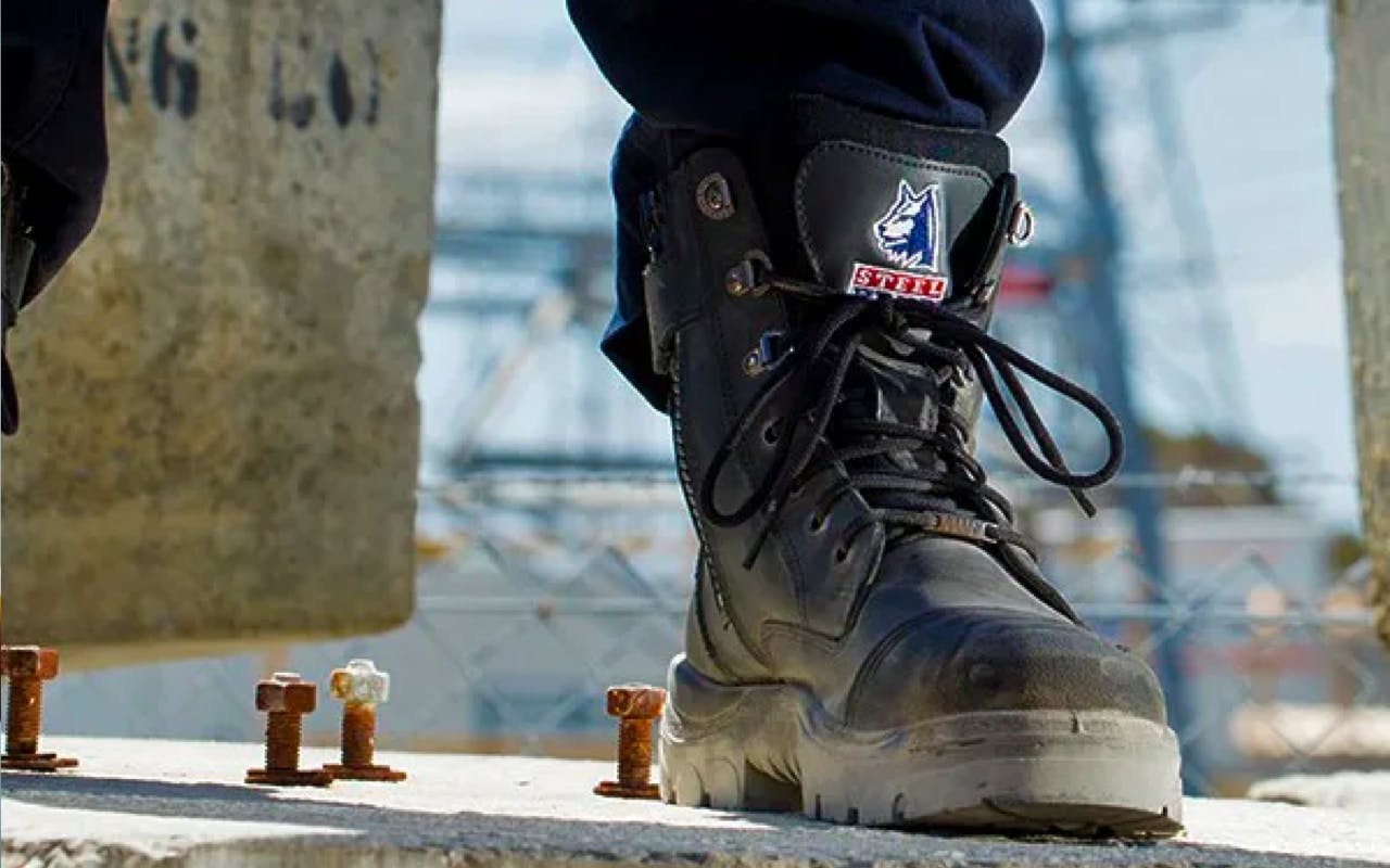 SIMPLY THE BEST WORK BOOTS.