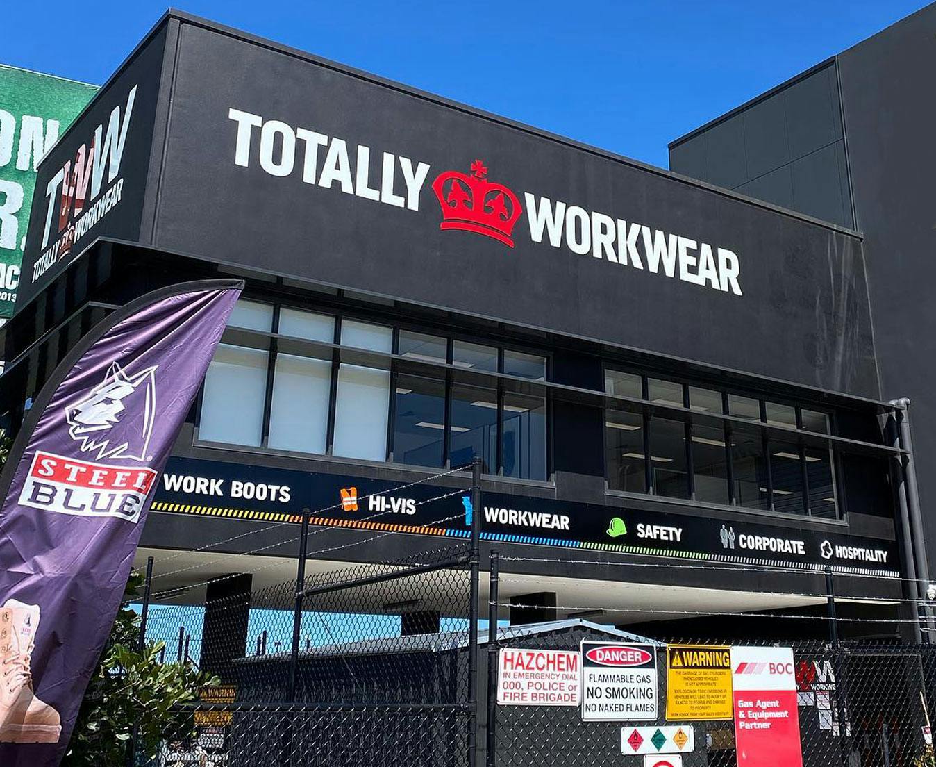 Totally Workwear Yatala Totally Workwear