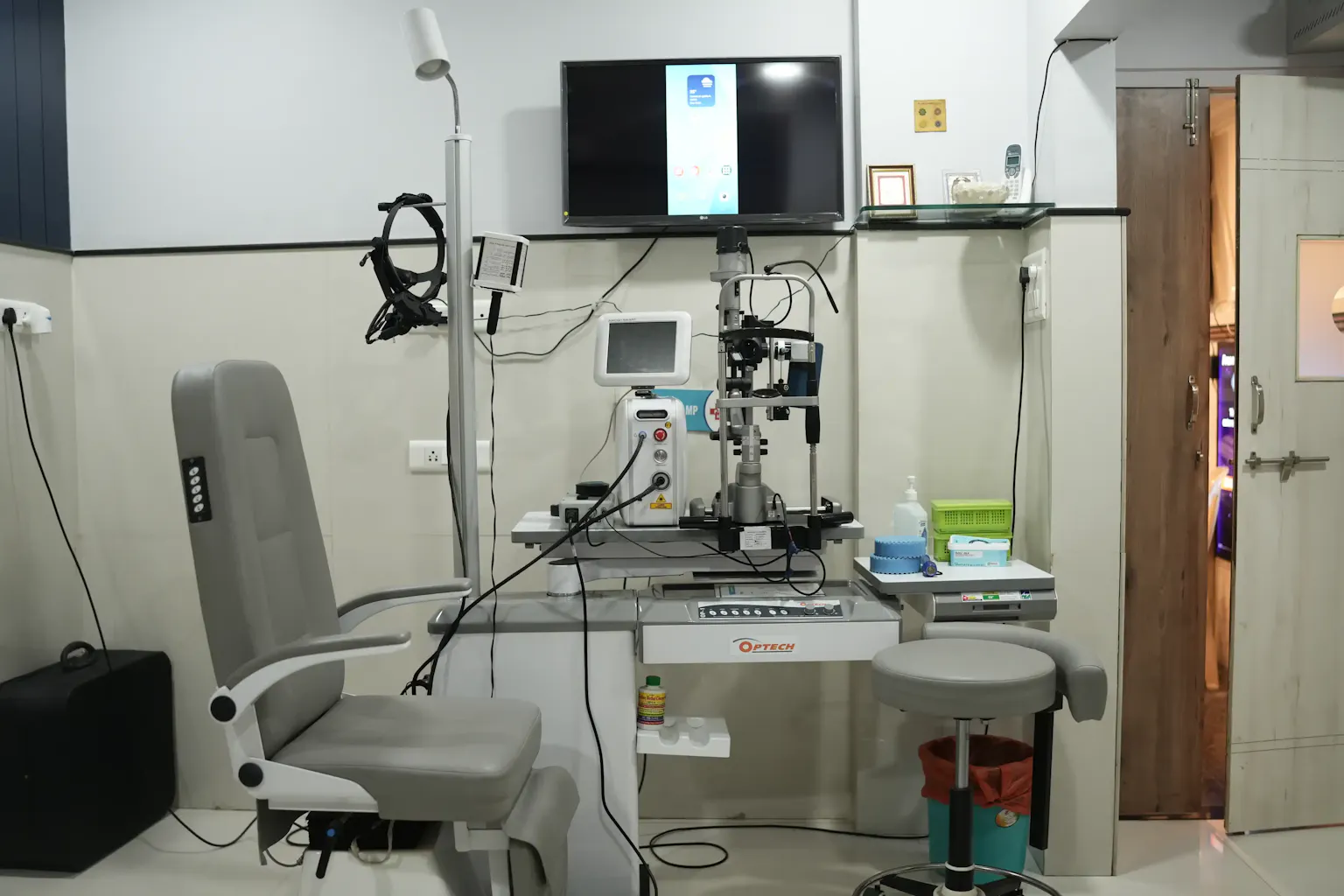 Diabetic Retinopathy Warning Signs | Total Retina Eye Care
