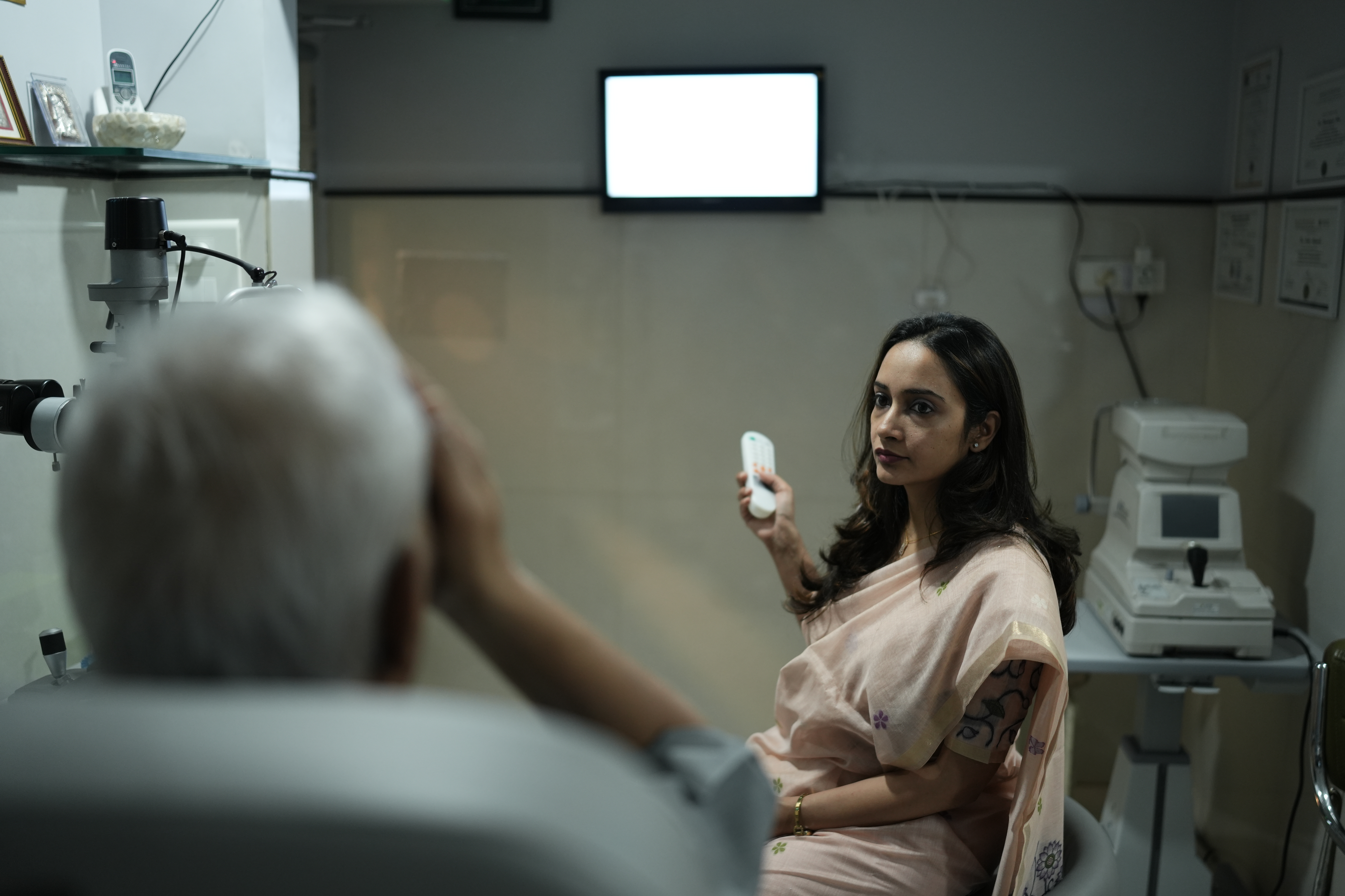 Cataract, IOL, ICL & IPCL Services