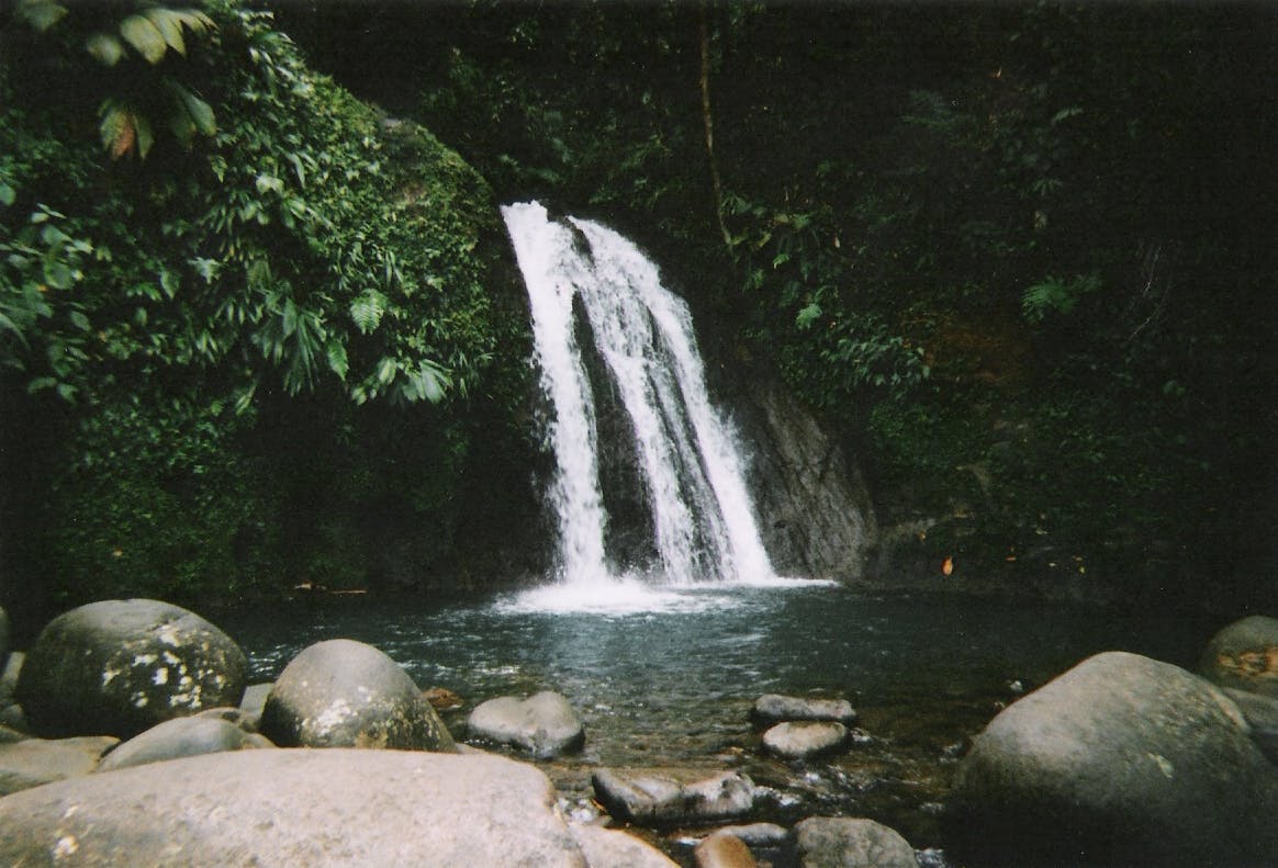 Cascade aux Écrevisses en Guadeloupe