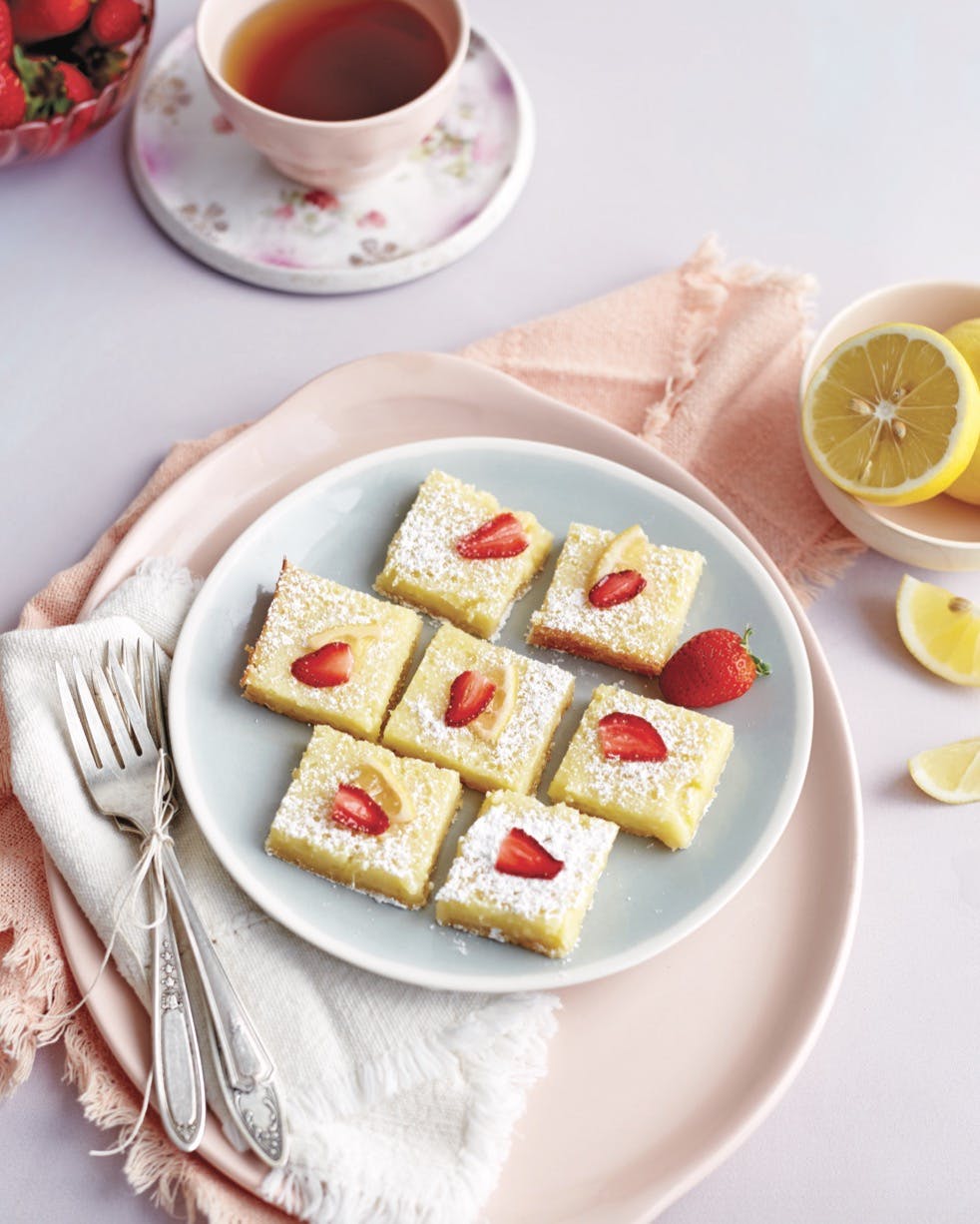 Picture of strawberry lemon bars