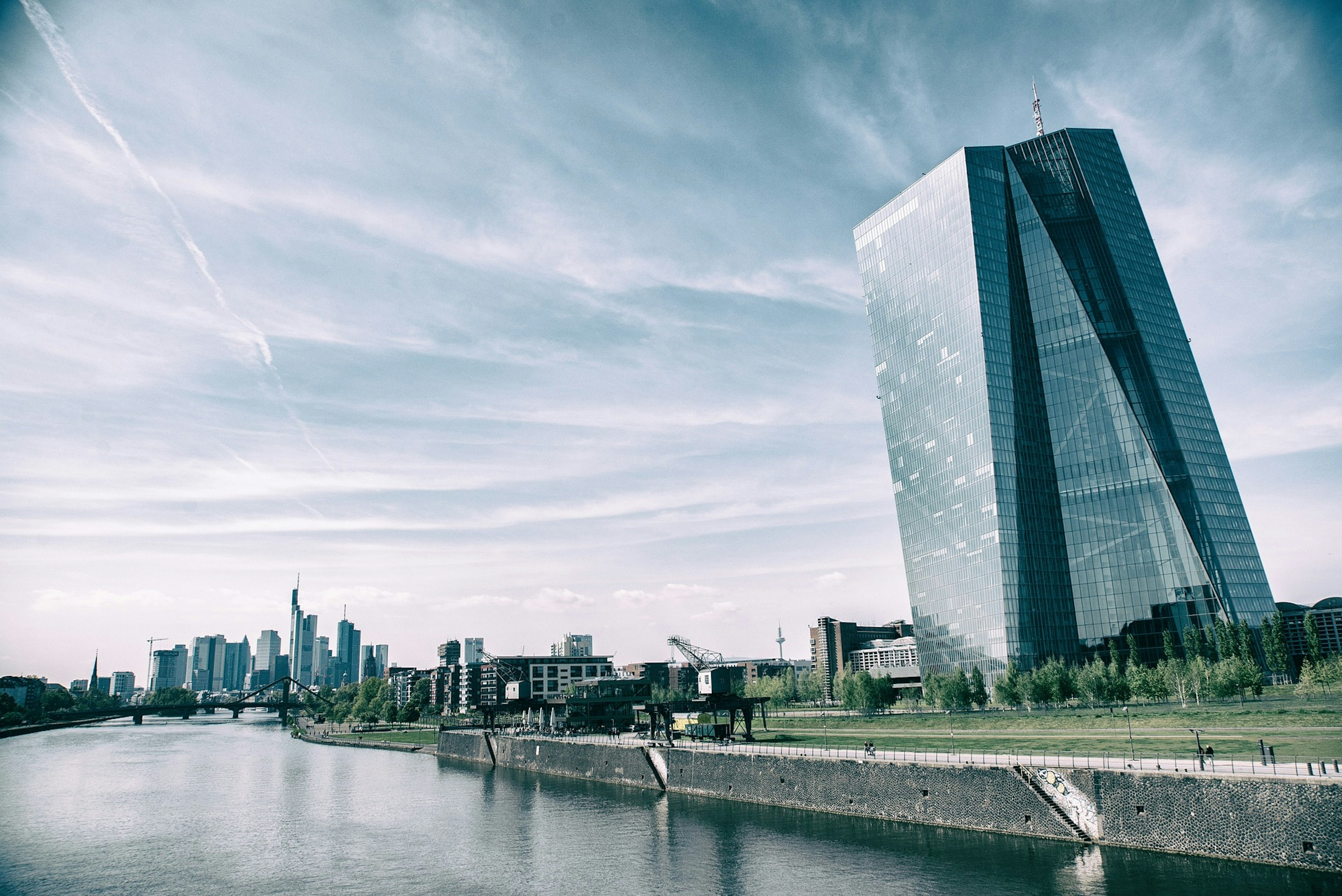 ECB rate cut speculation bolsters European bonds.