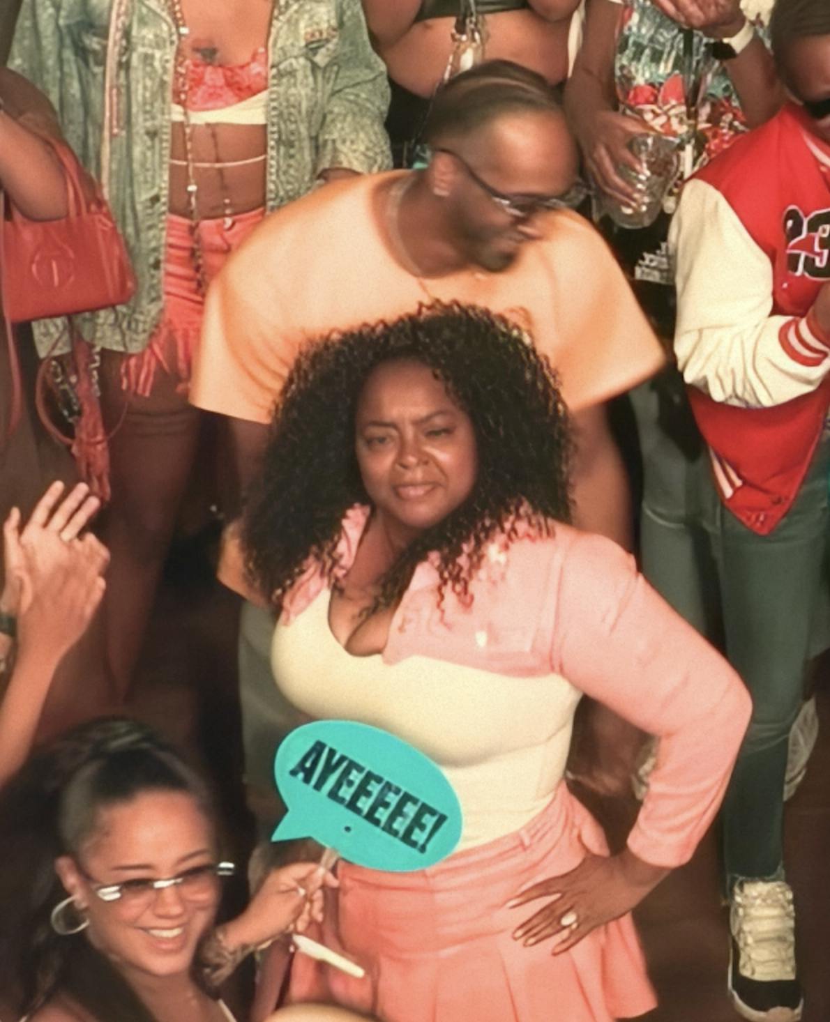 Trap Karaoke® on Instagram: "1-2-3-4-5-6-7-ATE! No Crumbs 🍽️
Now that's how you pass a vibe check✅

#trapkaraoke #Vibechecked"