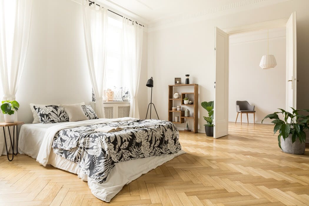 Parquet à bâtons rompus, à ne pas confondre avec un parquet point de Hongrie