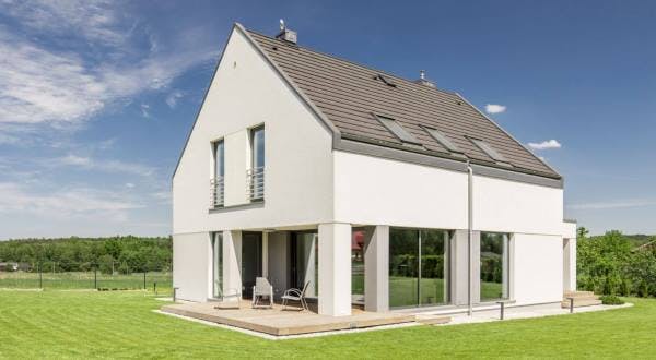 Maison d'architecte traditionnelle à étage