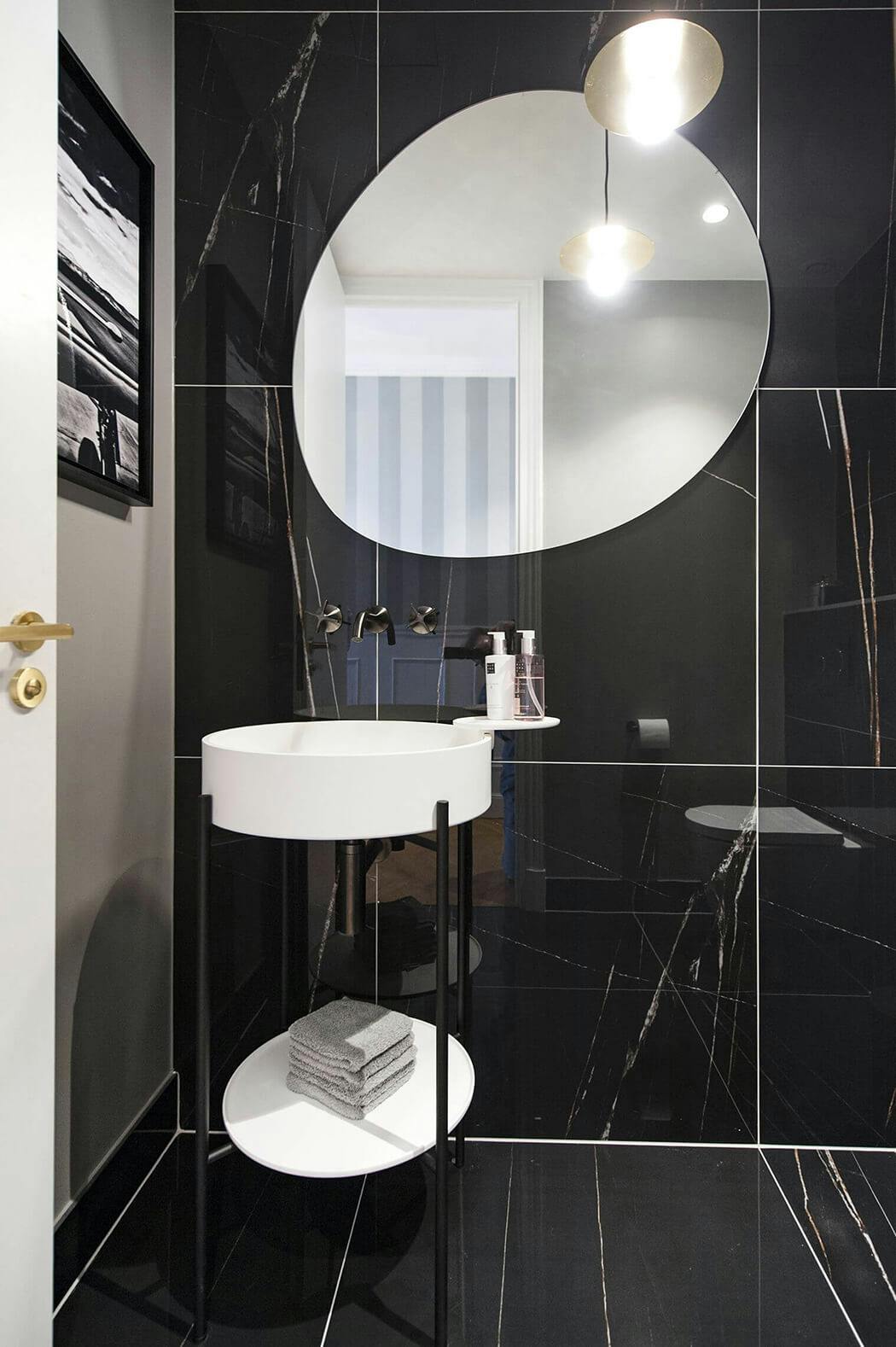 renovation haut de gamme de la salle de bain d'un appartement parisien