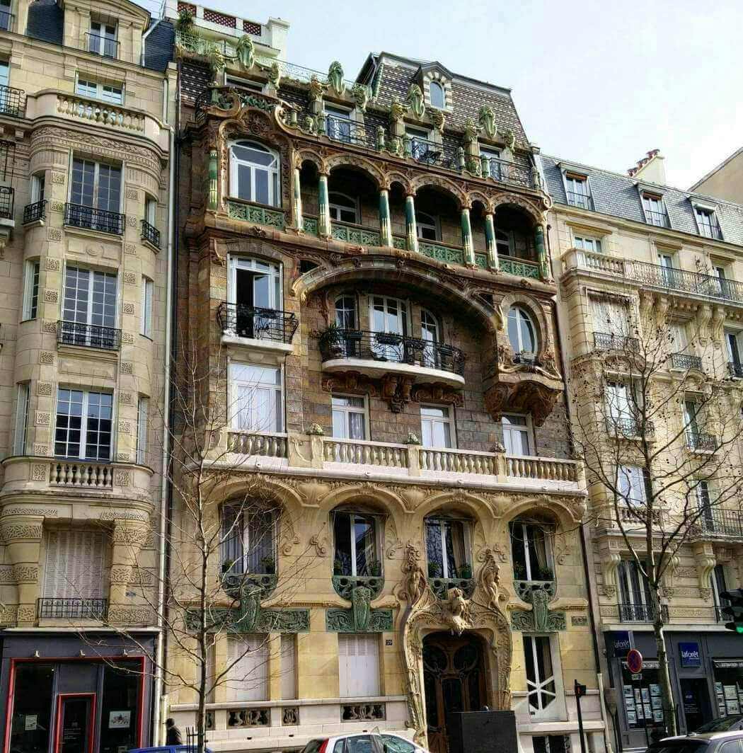Immeuble de style Art Nouveau à Paris