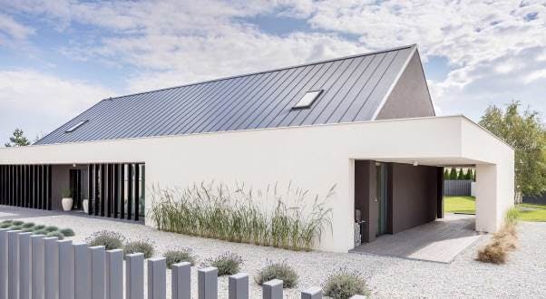 Maison contemporaine toute en longueur