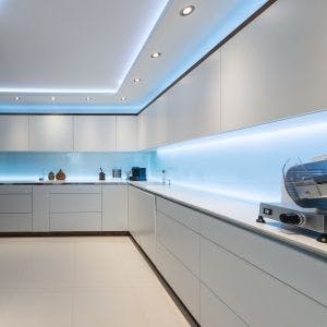 Finitions d'une construction de maison - Cuisine haut de gamme