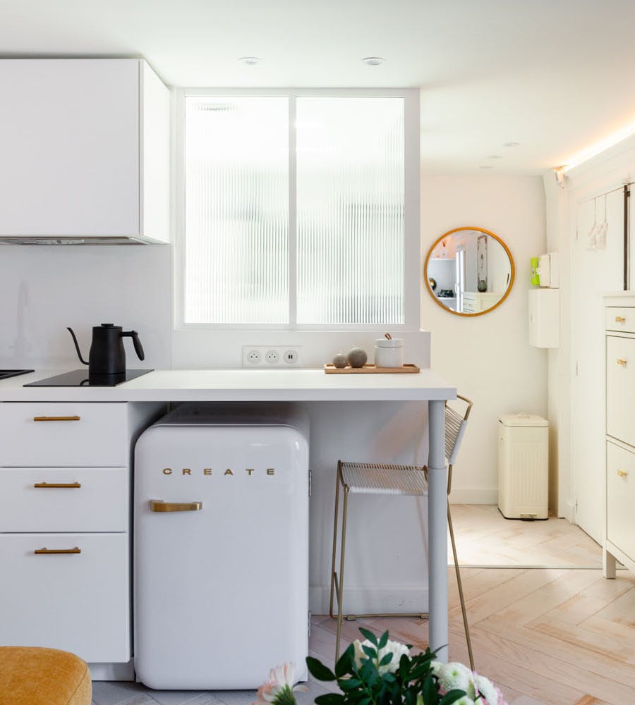 Rénovation appartement Paris 2 - Coin cuisine ouverte.