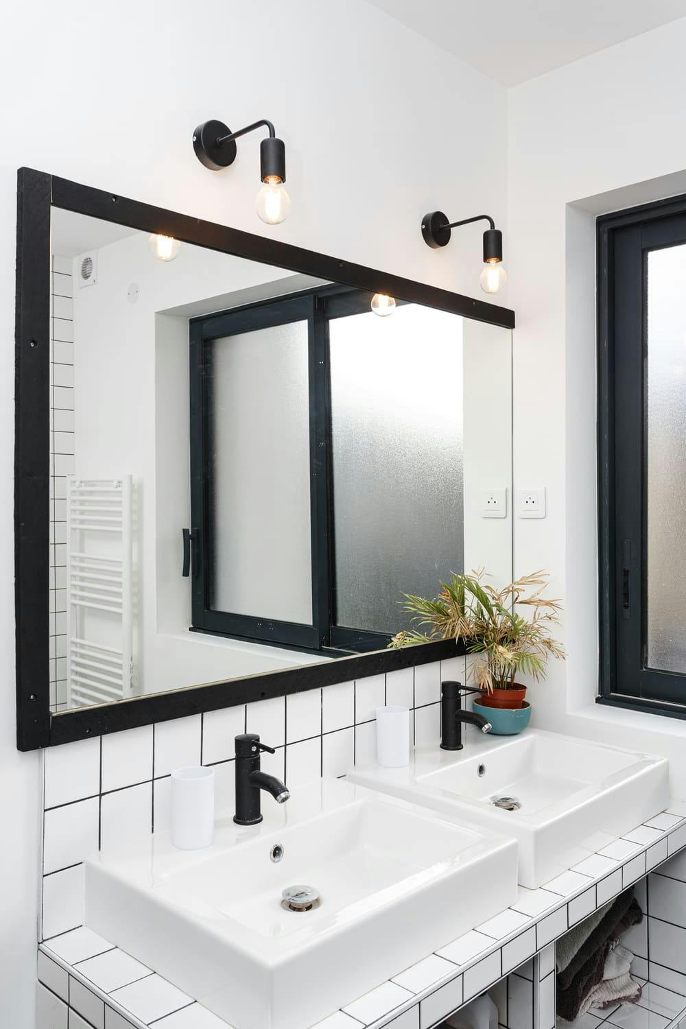 Bains & Déco - Accessoires luxe et design pour la salle de bains