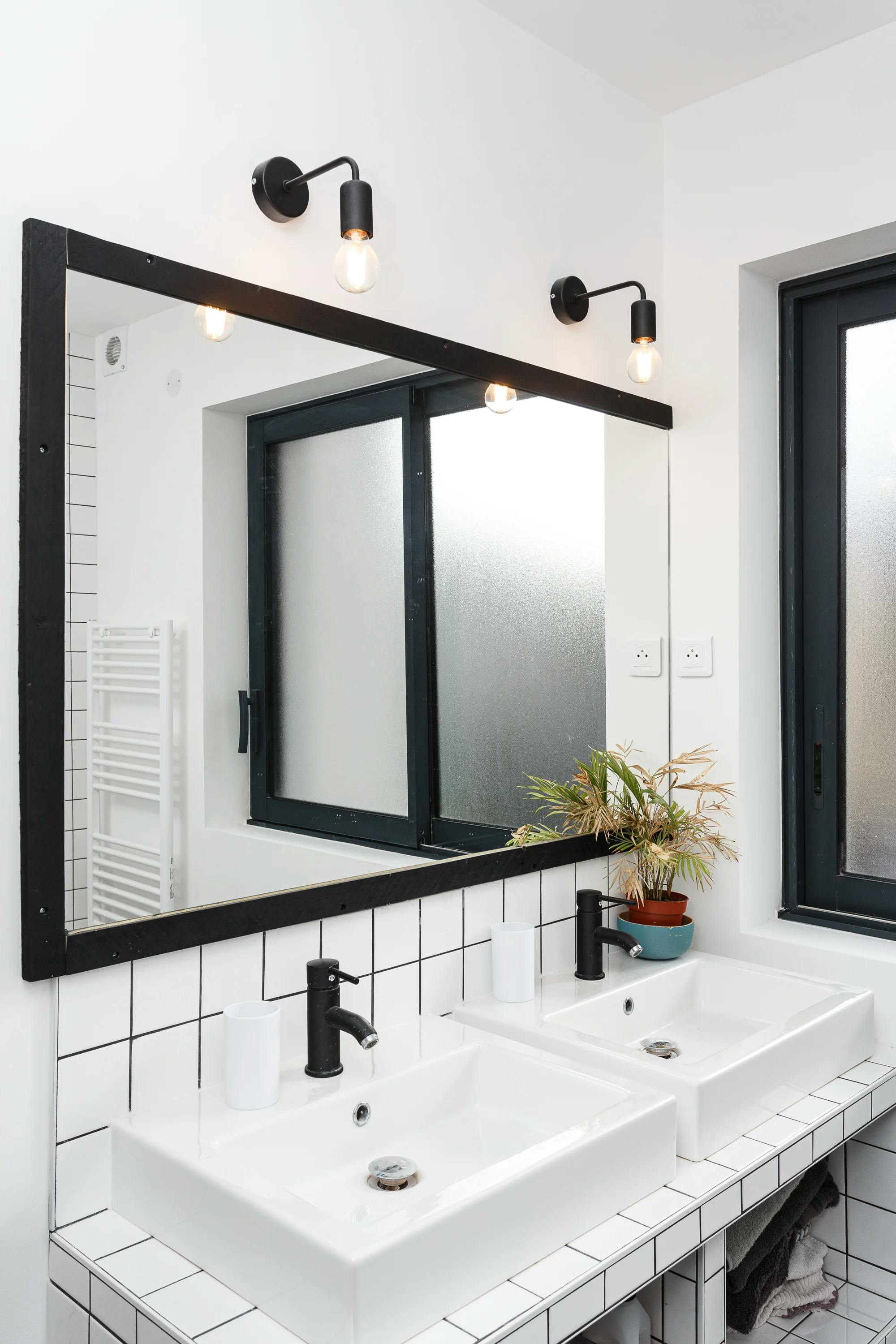 sdb maison 200 m²