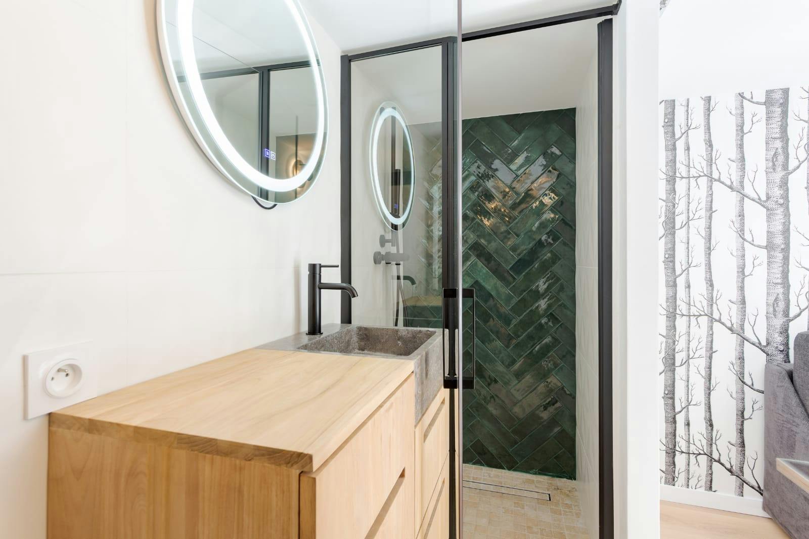 Coin salle de bains studio 15 m²