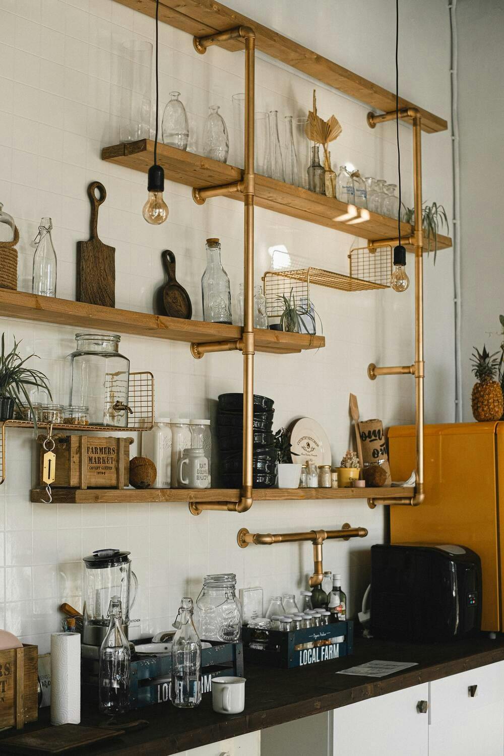 cuisine avec suspension rangements