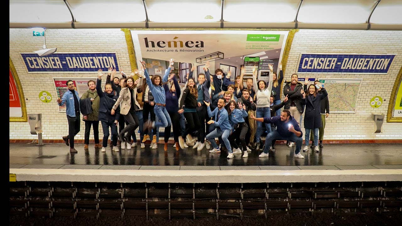 L'équipe hemea dans le métro !