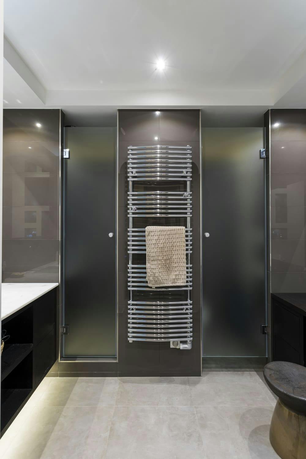 Salle de bain - sèche serviette