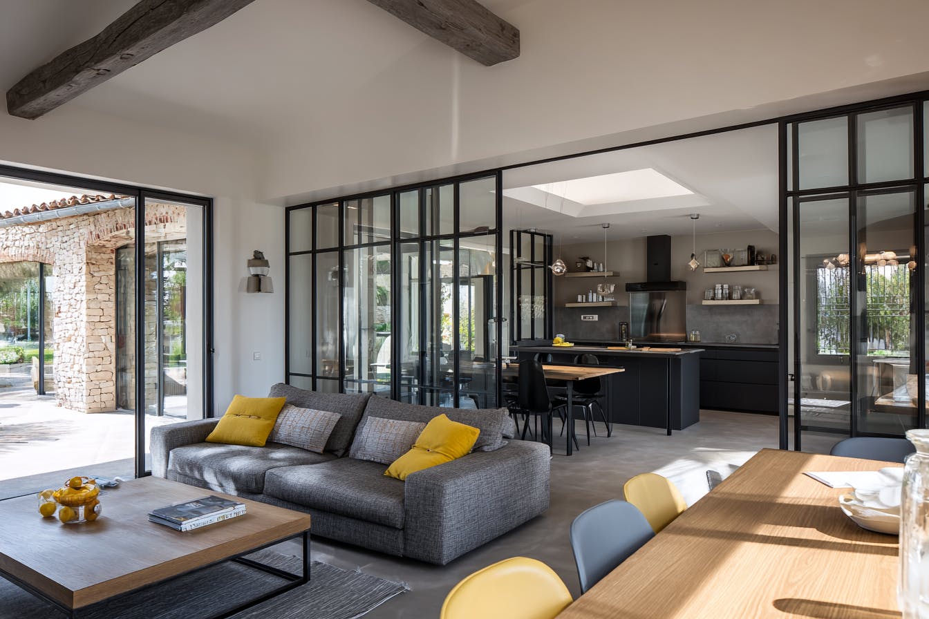 Séjour avec séparation verrière à Grenoble - architecte d'intérieur