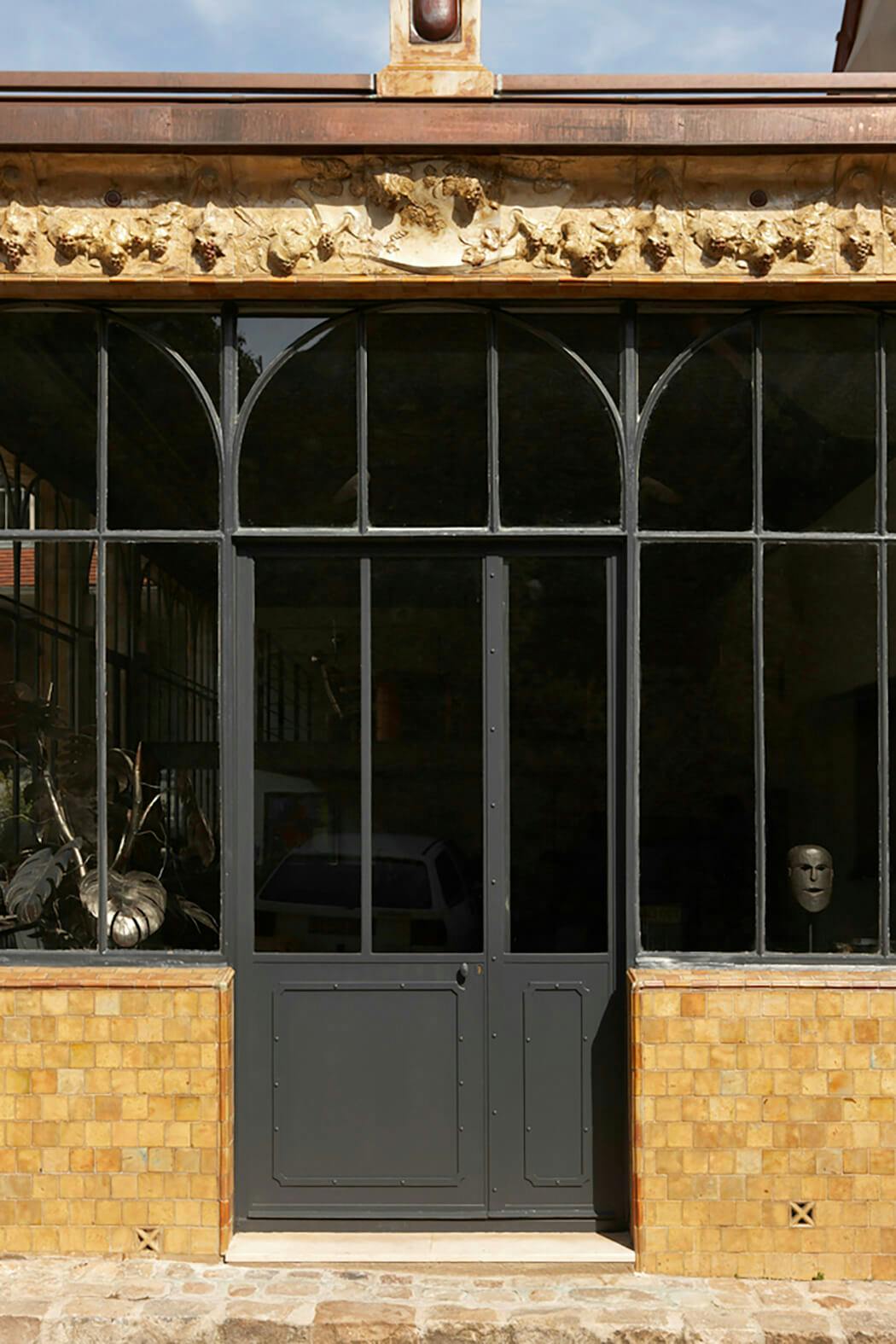 Façade du show-room rénové