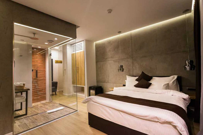 Rénovation appartement Haussmannien de 100 m² à Paris 18