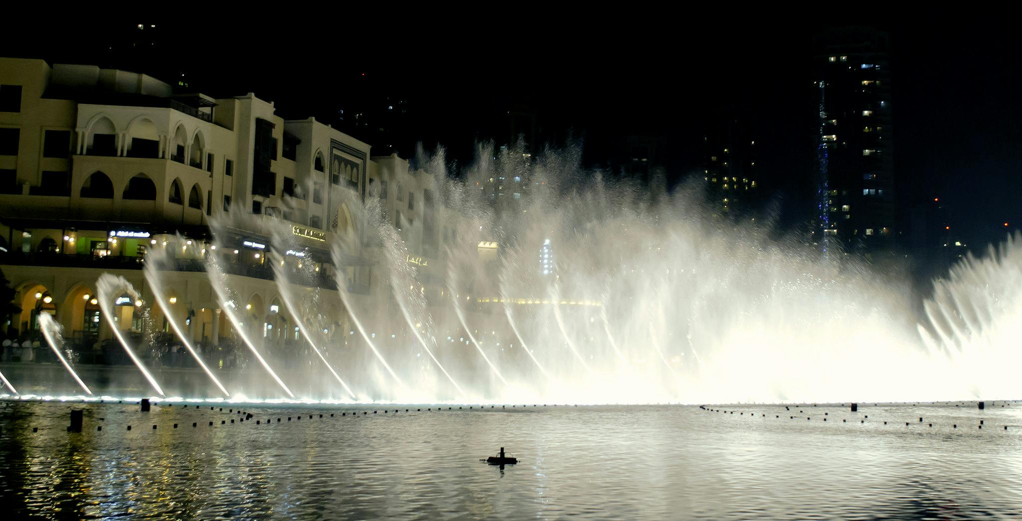 Dubai Fountain Show