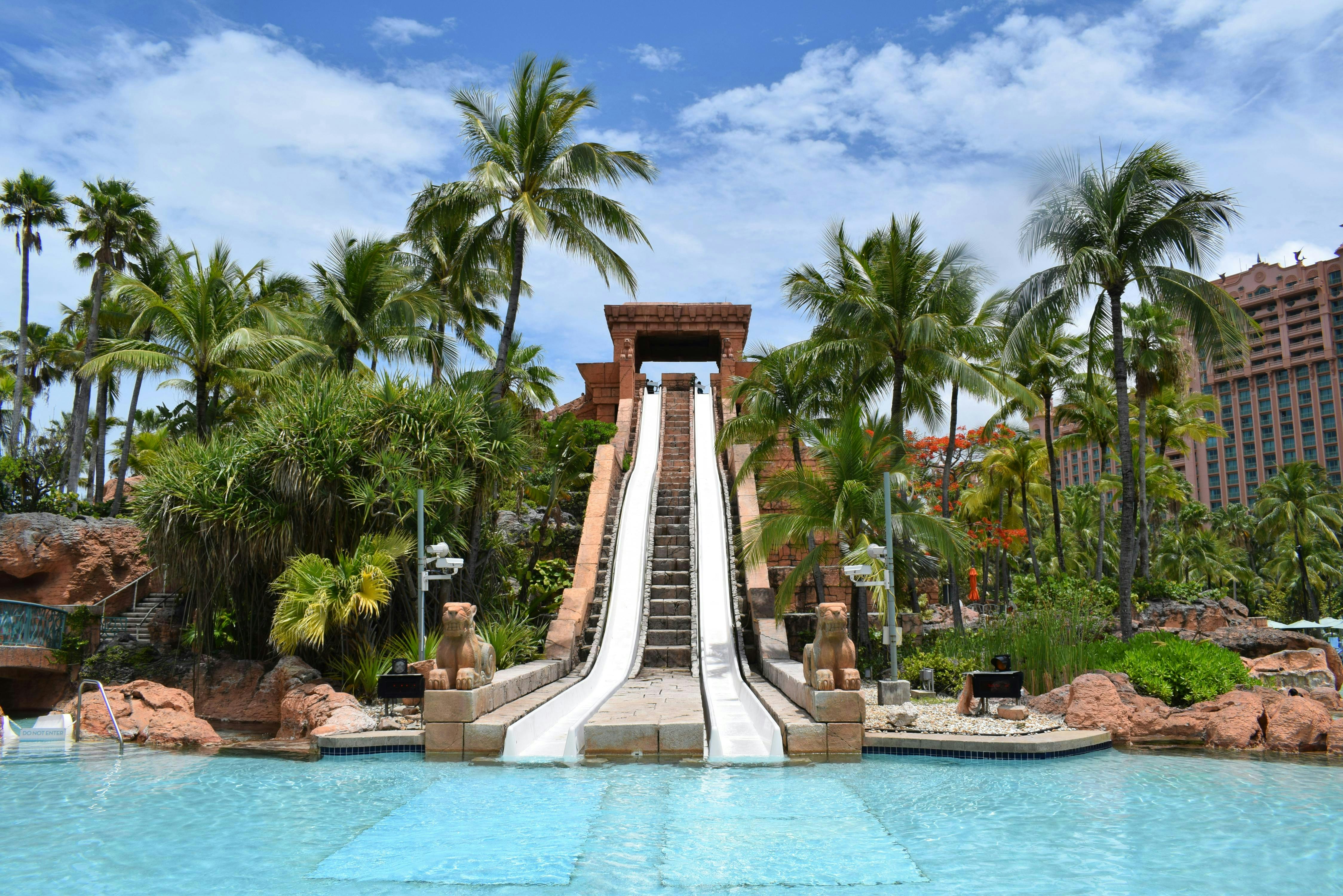 Have Fun at Aquaventure Waterpark