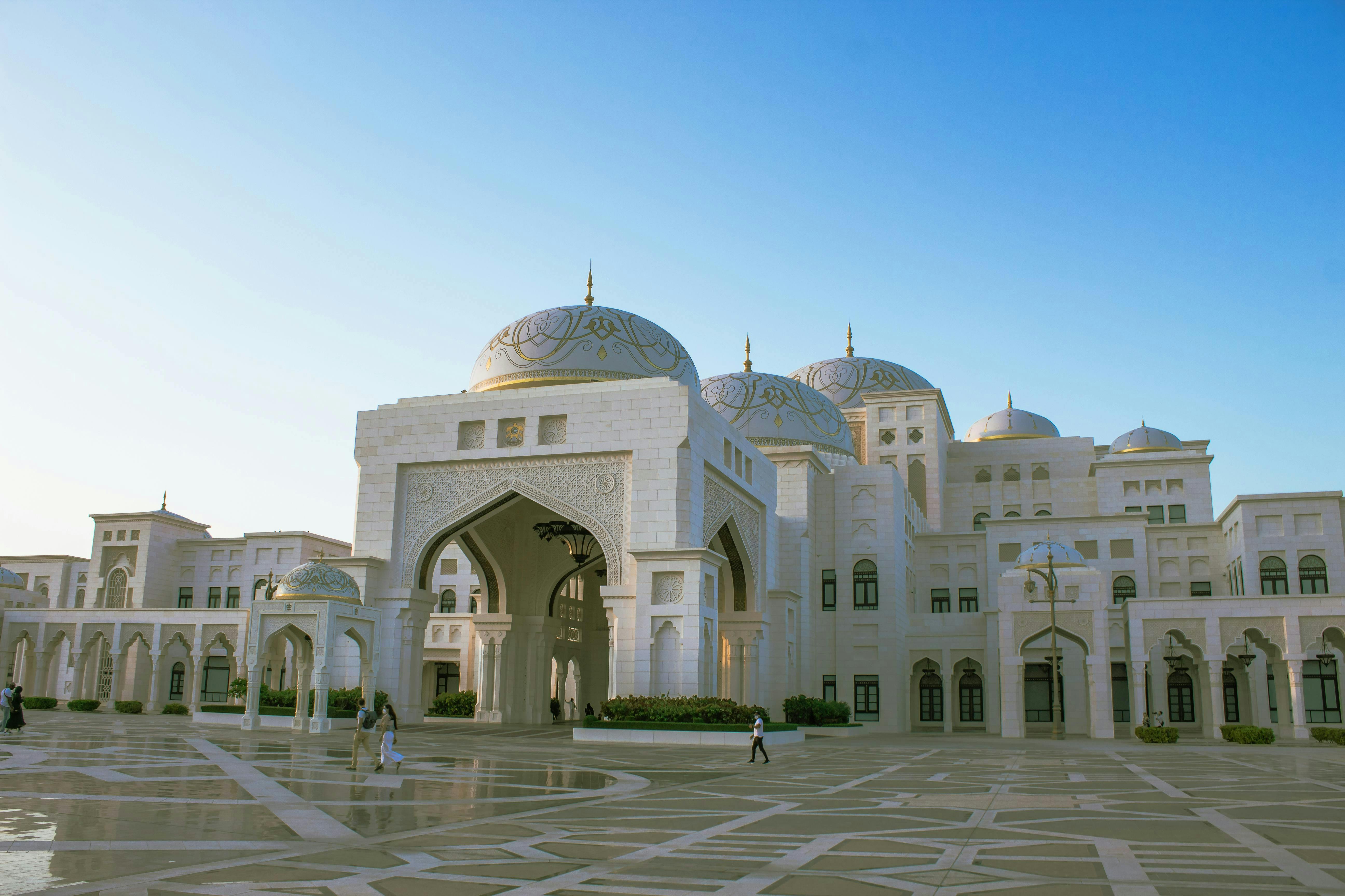 Discover Qasr Al Hosn (The Old Fort)