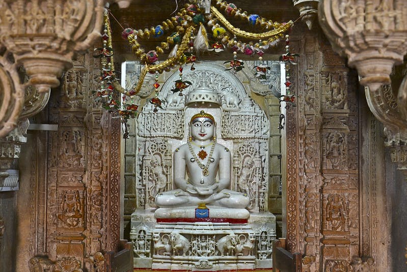 Dubai Jain Derasa