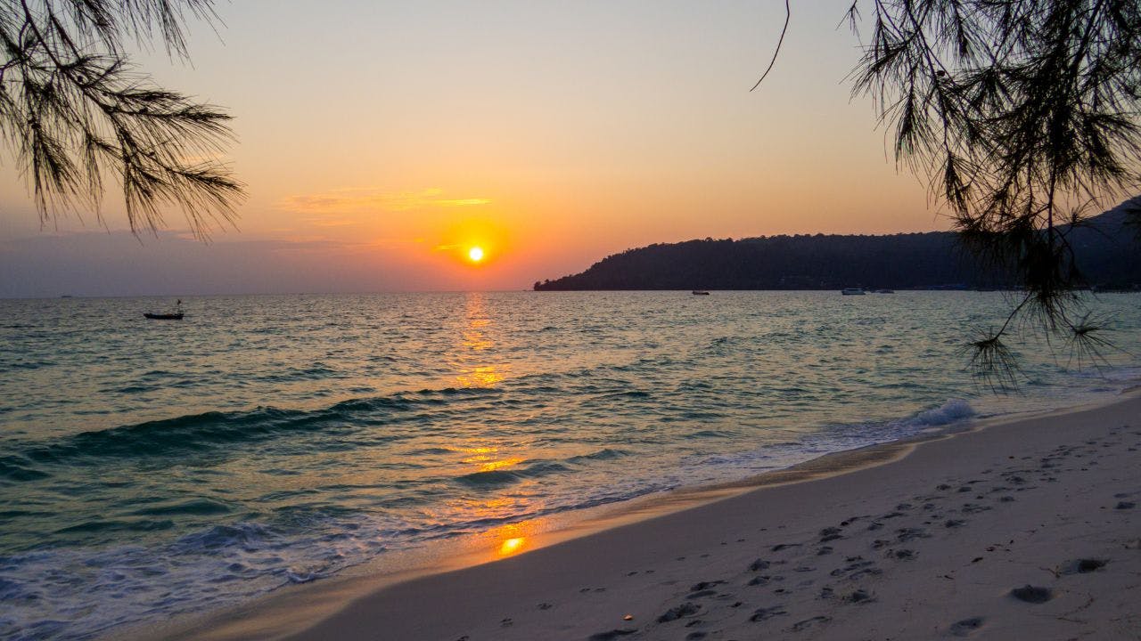 Pagoda Beach, Koh Rong