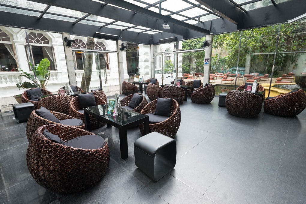 Zaza Bar, Colombo