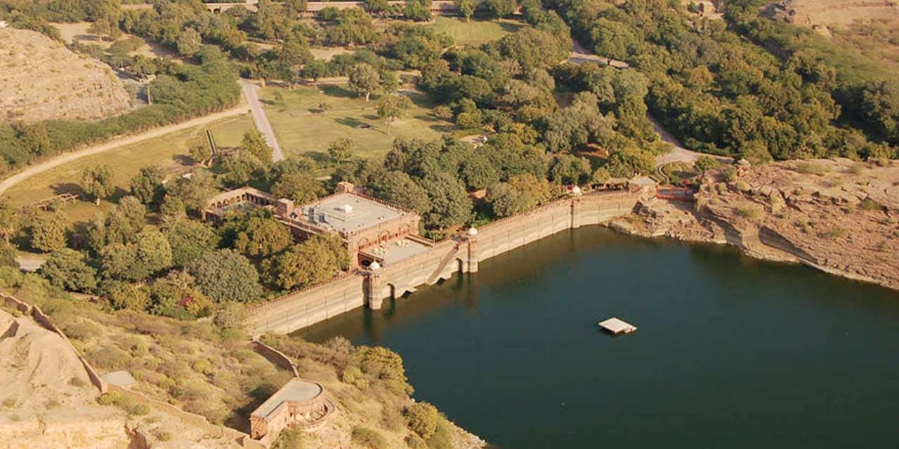 Balsamand Lake and Garden
