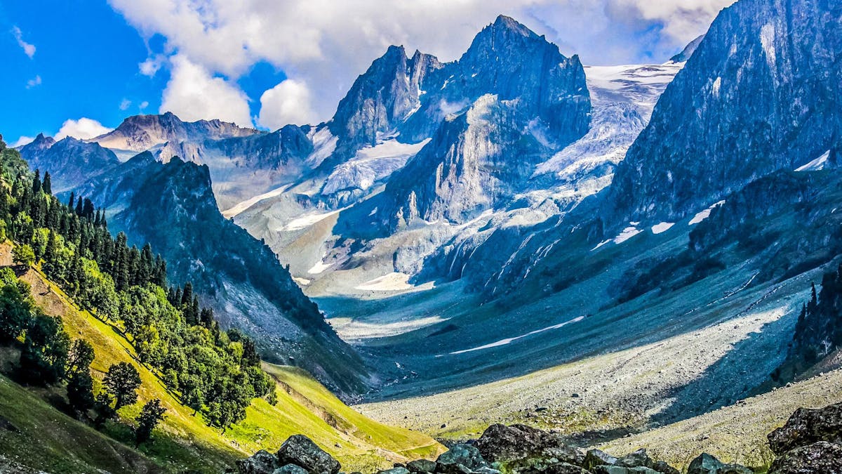 Kashmir Tour Packages