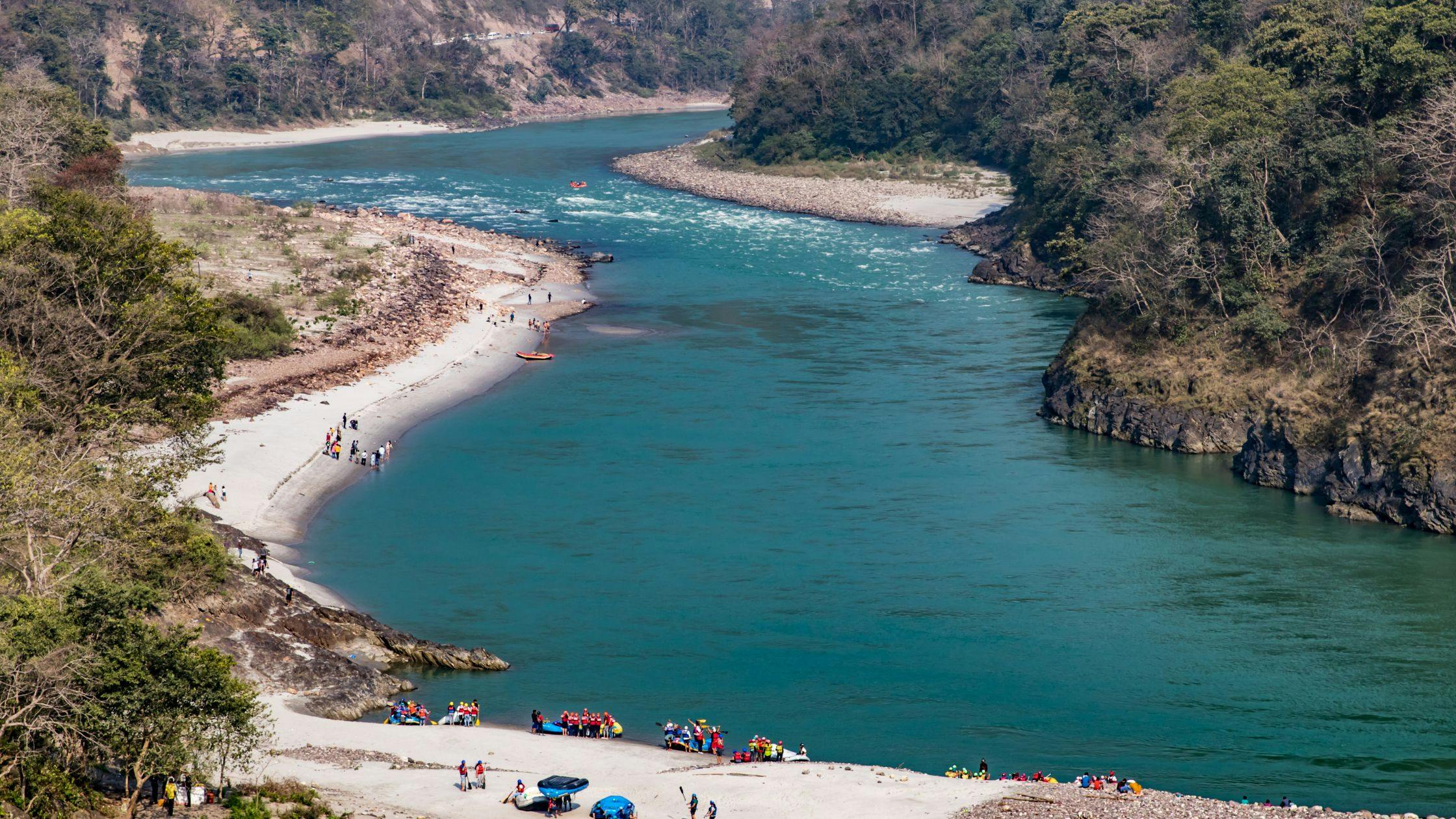 Spring (March to April) – Ideal Time for Rafting and Exploration