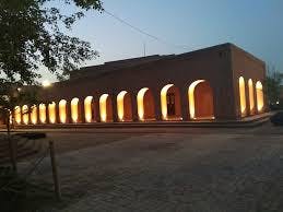 Enjoy the Light and Sound Show at Gobindgarh Fort