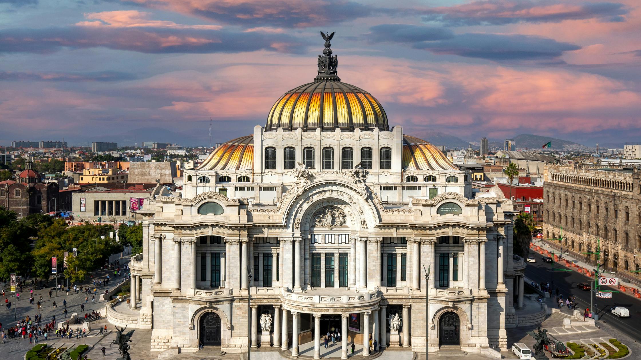 Explore Mexico City’s Historic Center