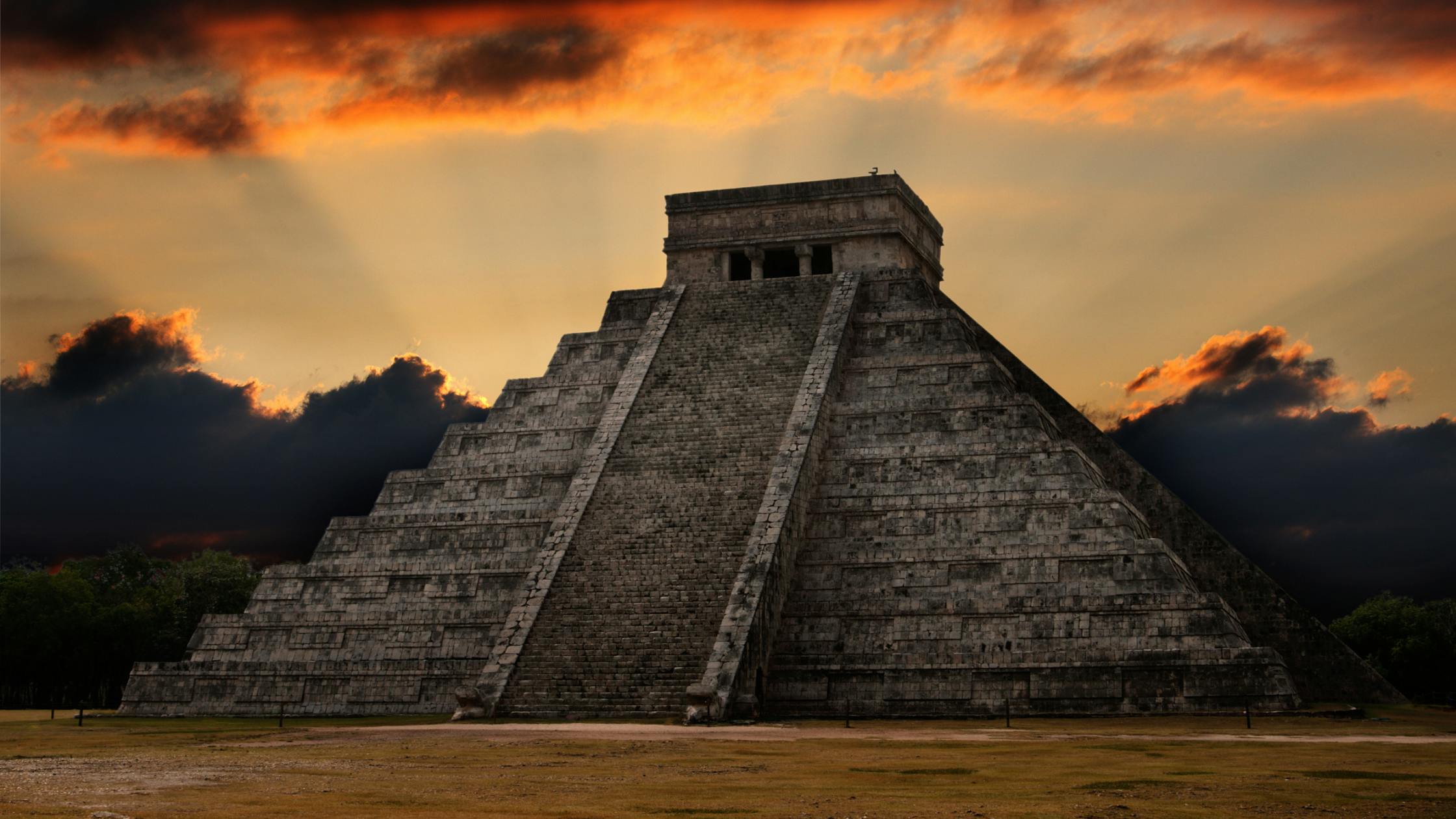 Visit the Ancient Ruins of Chichén Itzá