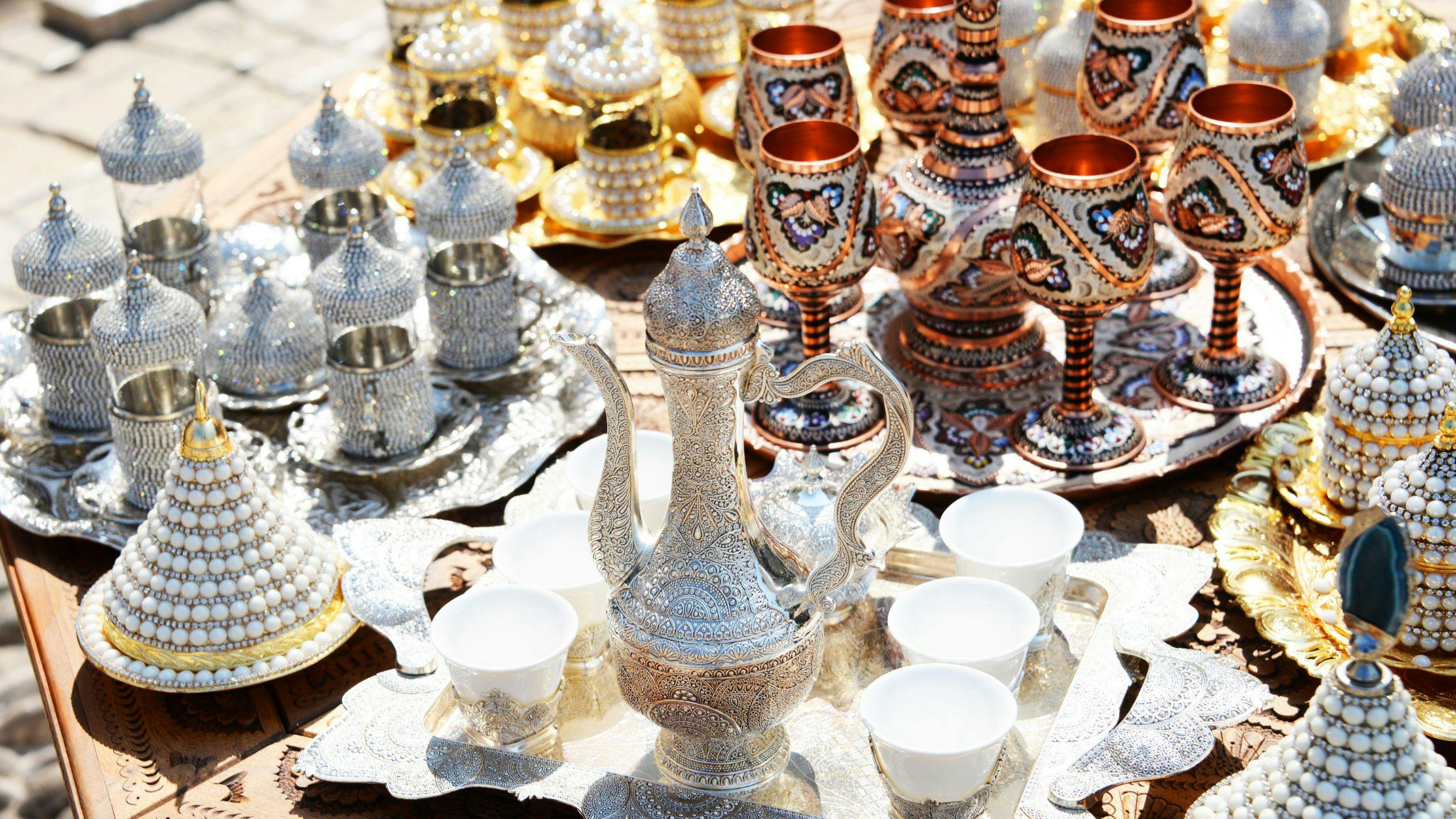 Arabic Tea Sets – Elegant, Functional Souvenir