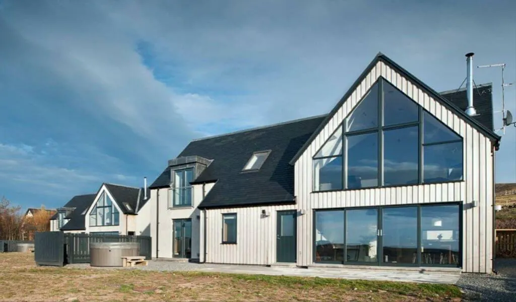 10 Stunning Scottish Airbnbs To Stay In This Christmas Travelnest