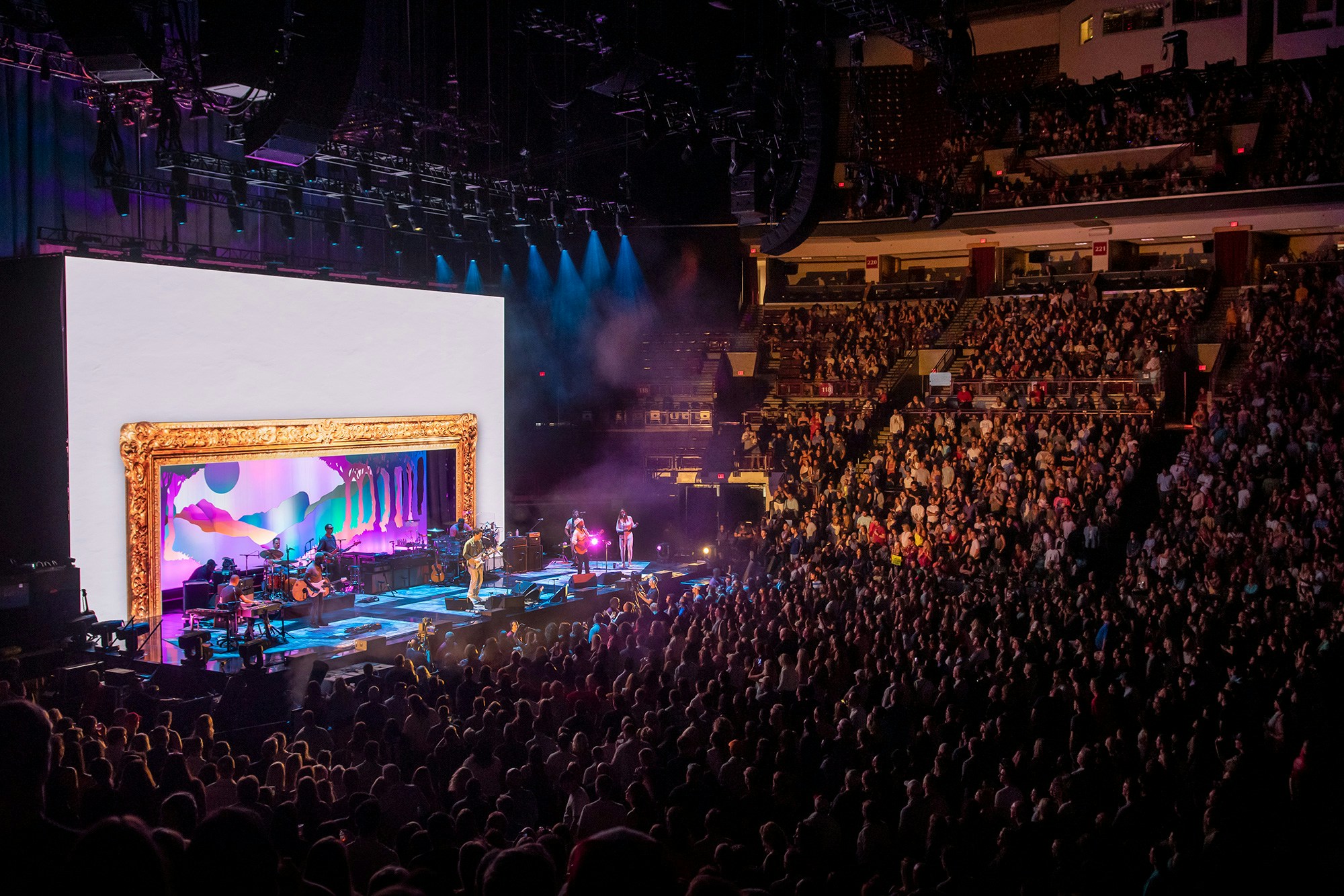 John Mayer World Tour 2019 audience