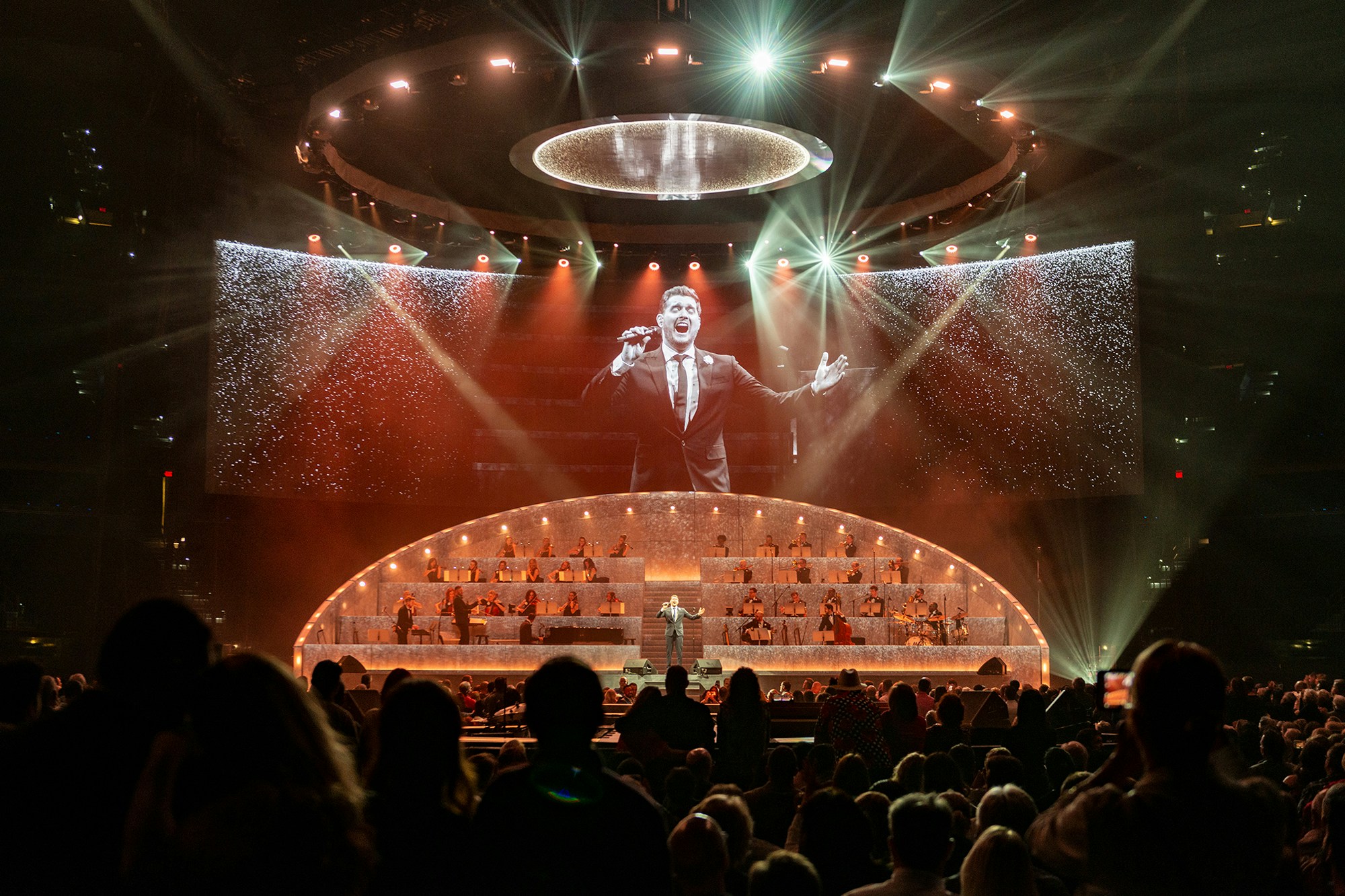 Michael Bublé Love sparkles falling