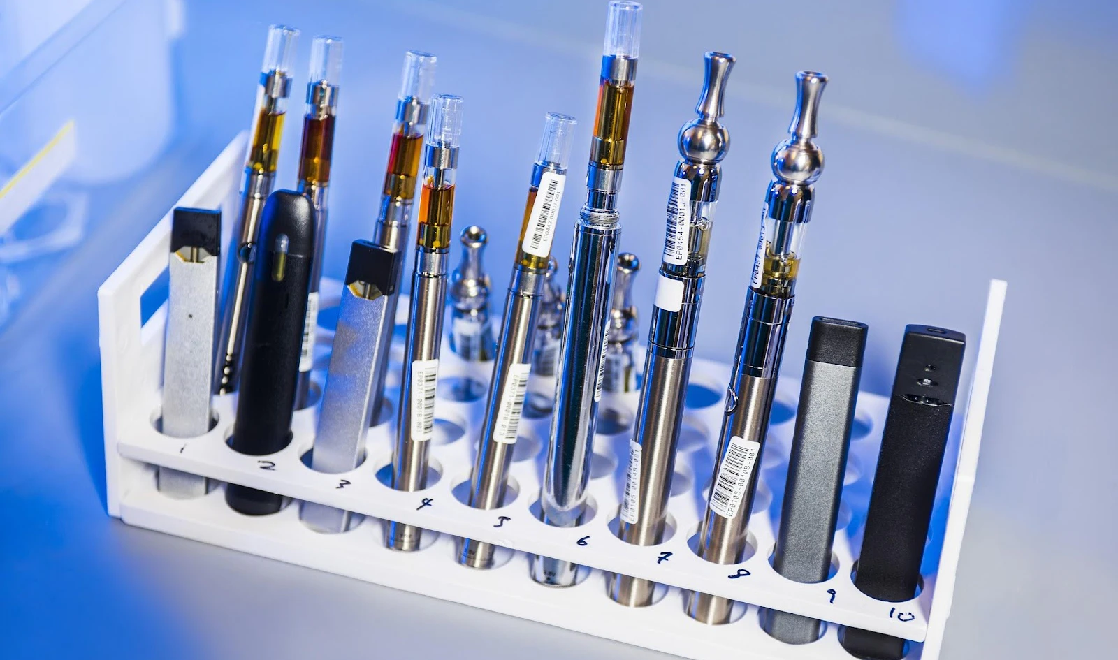 How to Use a Vape Pen: Our Step-By-Step Guide | SPARC How to Use a Vape Pen: Our Step-By-Step Guide | SPARC